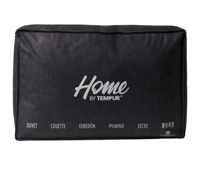 home-by-tempur_duvet-packaging-black-front_07-039_1687522914-d296ae8f71048e9d41adba2f7a85df0c.jpg
