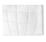 home-by-tempur_packshot_fibre_duvet_standard_0010_shadow_detail_0148_1700230547-1693b37f288a454cf538ae8c468db031.jpg