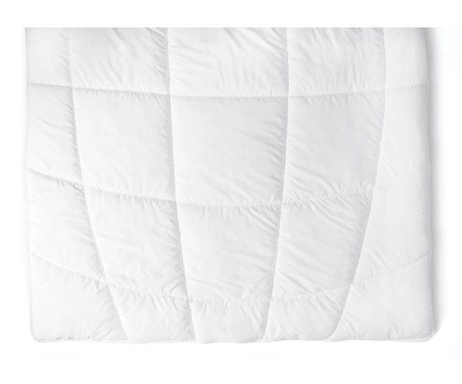 home-by-tempur_packshot_fibre_duvet_standard_0010_shadow_detail_0148_1700230547-3119f3e64e07a284edc985a62541dee2.jpg