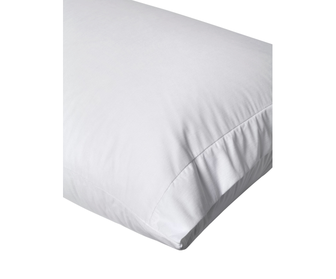 home-by-tempur_pillow-protector-zoom-white-angled-right_07-004_1690559094-f6ff8f5baf1a3fe53285cccfe4af7d79.jpg